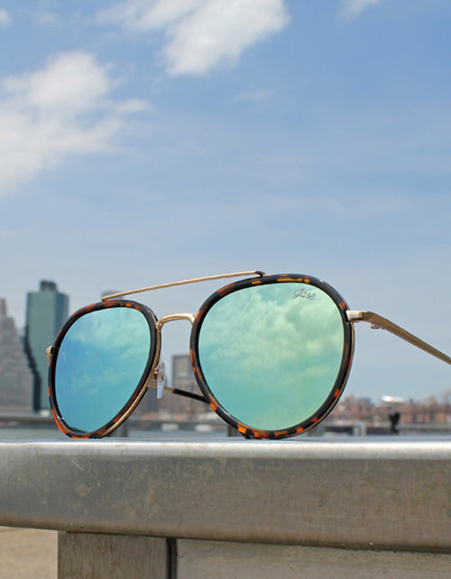 Load image into Gallery viewer, Jase New York Stark Sunglasses in Havana                                                                                           
