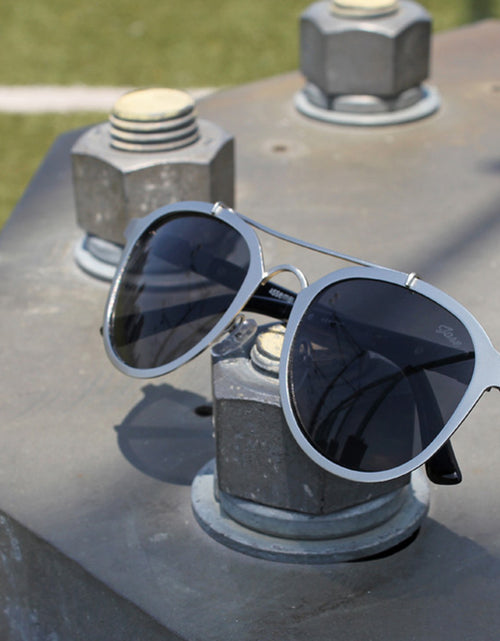 Load image into Gallery viewer, York Jackson Sunglasses
